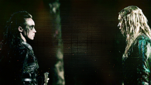 youcantlookatthepaper:“If you betray me again..”“I won’t.”