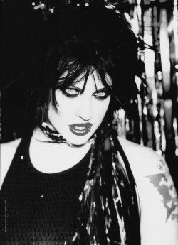 pinups-vintage-gothic-photos: Brody Dalle from The Distillers