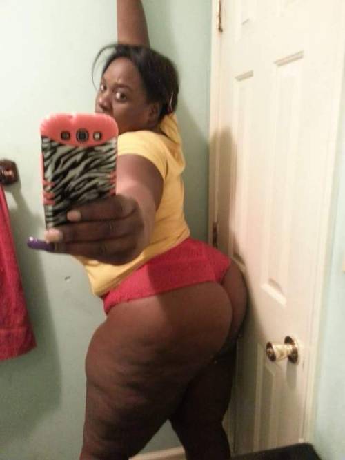 XXX BIGBOOTYBBWLUVA photo