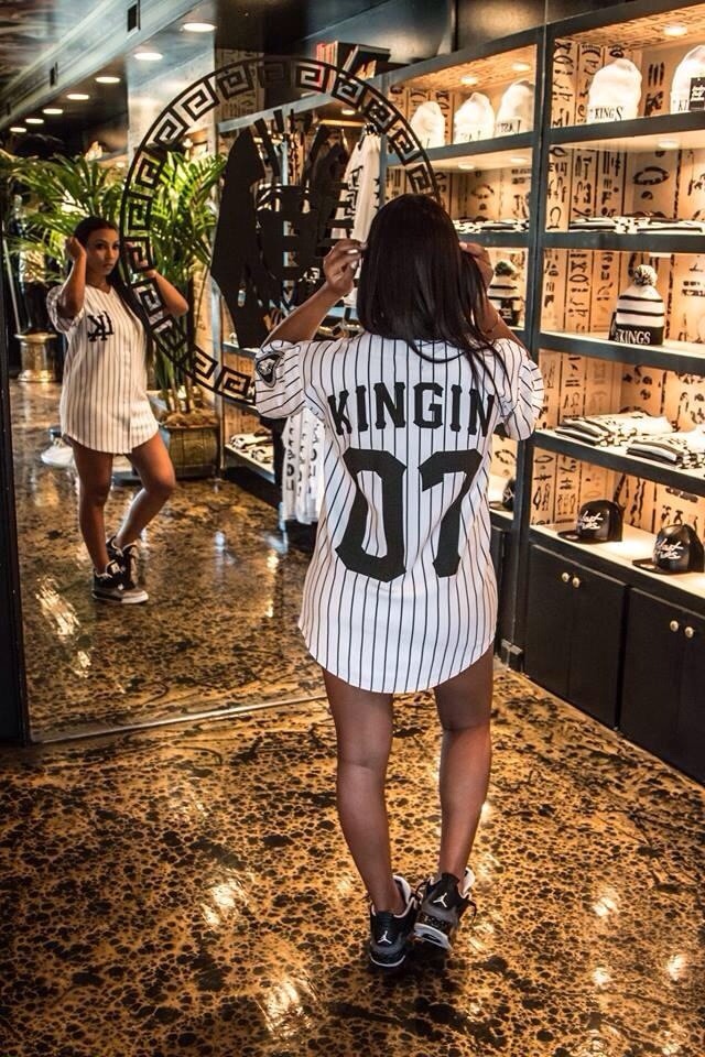 valentine-illest:  hype-the-fash:  hype and fashion. Following back everyone   