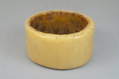 Bracelet, before 1922, Brooklyn Museum: Arts of AfricaCircular, undecorated slice of ivory with poli