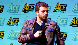 afireforaheart:Make me choose: ⤷  Anonymous asked seb with leather jackets or velvet jackets?