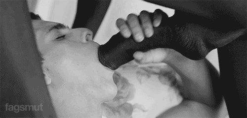 theconsolidator:  Follow The Consolidator. 