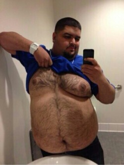 Chubbyaddiction:  Woof Sexy…