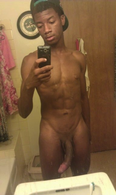 traps-n-trade:  Traps-N-Trade follow us on Tumblr! The BEST blog on Tumblr for Thug