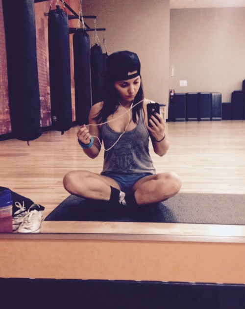 fightoncarryon:  💪❤️💥 