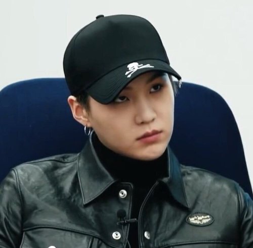 Yoongi Having So Much Sexy Boy Culture In Him A Delicious Cap Fit Thread