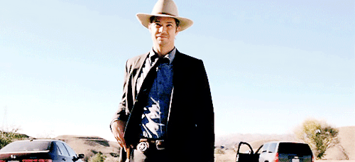 fauchschabe:You know what? I changed my mind. I’m gonna take you first. Timothy Olyphant as Raylan G