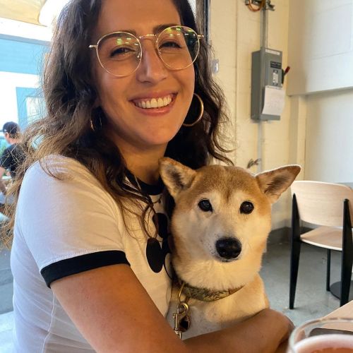 Dagny actually hates outside. Honestly can’t blame her but the @homagebrewing and @luckynickspizza are just too good to not come out to get! (at Homage Brewing Chinatown) https://www.instagram.com/p/CS3O6HsLeaU/?utm_medium=tumblr