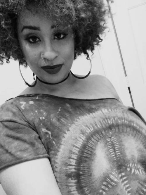 raakin710:  purplelittlemermaid:  thagreatvino:  purplelittlemermaid:  motivatedprince:  purplelittlemermaid:  rebellesixxx:  purplelittlemermaid:  puppy-papi:  purplelittlemermaid:  So many looks. So little time. I almost forgot today was the day. 😊