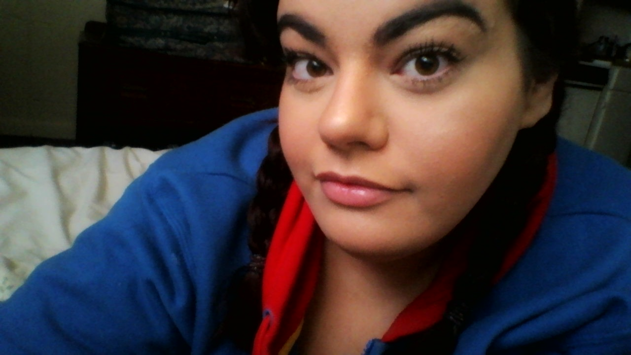 eriiibear:  Before work selfies just because.