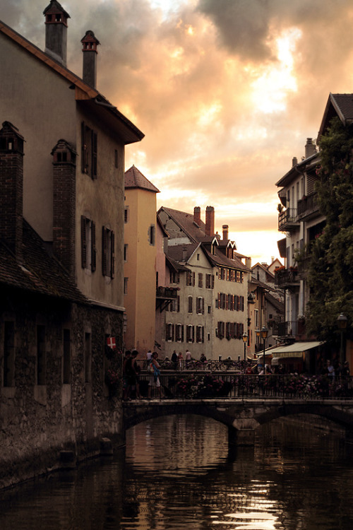 allthingseurope:Annecy, France (by Mark A Lacey)