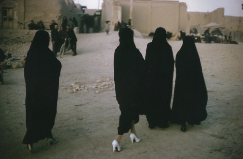 tri-ciclo: Bruce Davidson, Iran, 1964.