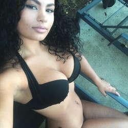 jaderamey:  Pool.com