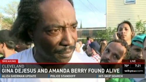 jaiking:  thepeoplesrecord:  The troubling viral trend of the “hilarious” Black poor personMay 7, 2013 Charles Ramsey, the man who helped rescue three Cleveland women presumed dead after going missing a decade ago, has become an instant Internet meme.