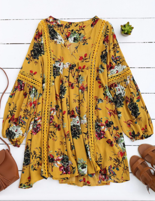 thechic-fashionista:  Get this dress here»  Coupon code: ZAFULLOVE66(10%OFF)  