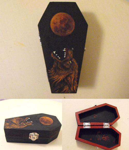Small Werewolf Coffin Keepsake Box