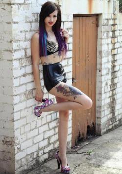 ilovetattoogirls