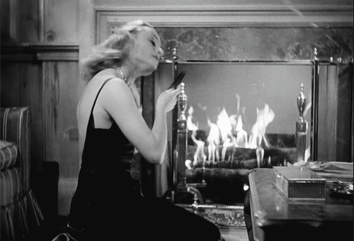gingerrogerss:  Carole Lombard in Mr. &amp; Mrs. Smith (1941) 
