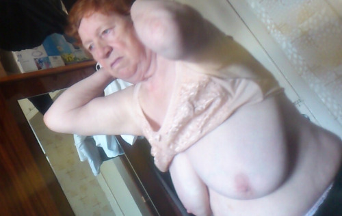 Porn Pics Huge breasts on this classy old bbw!Find