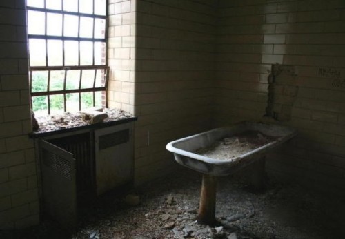 themosthorror:  The Creepy World of Abandoned Asylums Above is a collection of abandoned asylums dotted all over the globe. Creepy, huh? Watch a video on some of the asylums X X
