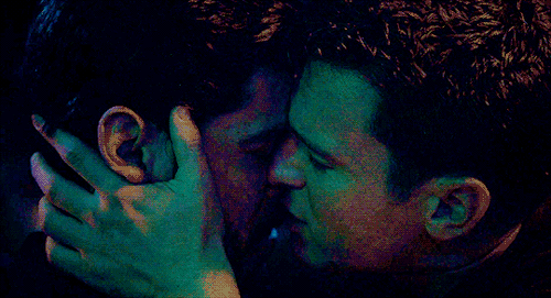 backwardabyss:  you would never call me baby if you knew me truly // oh, but i waited so long for your love  