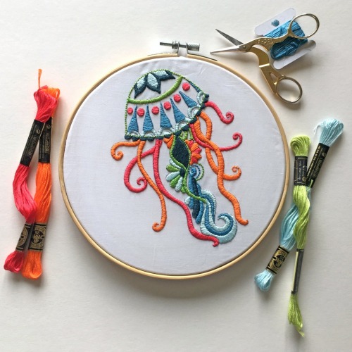 sosuperawesome:Embroidery Kits / PatternsCinnamon Stitching on Etsy