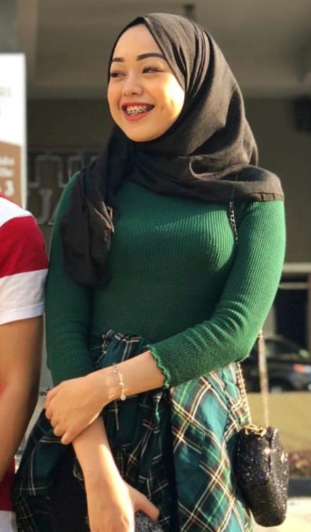 kissbabyskyz: aweksharingpadu: Mencari keindahan padu baqhang!! Tekel awek dah senang dah sekarang. 