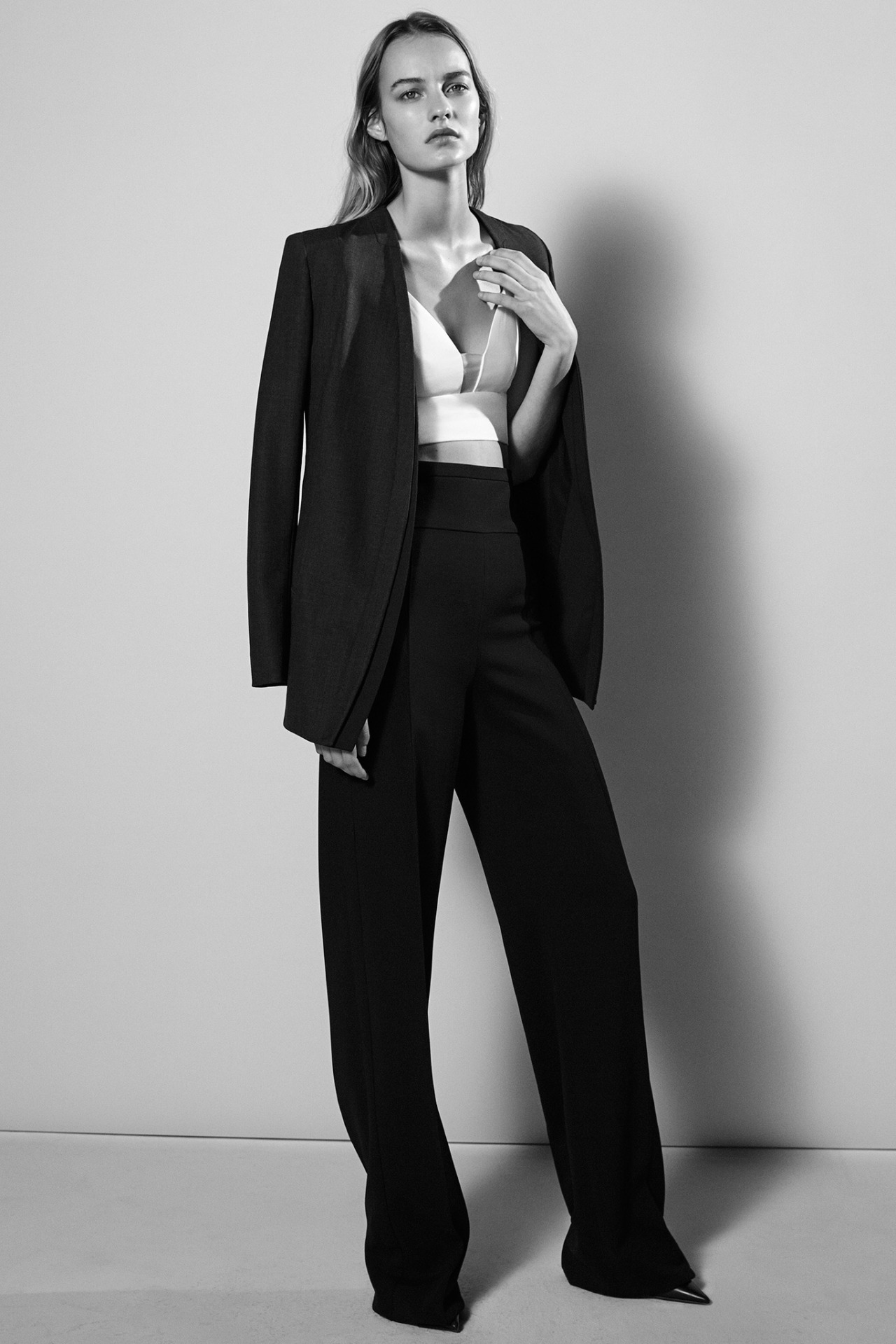 highqualityfashion:  Narciso Rodriguez Pre-Fall 2015 