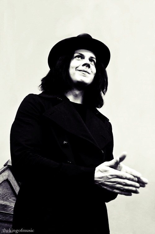 hand-fetish:  Jack White