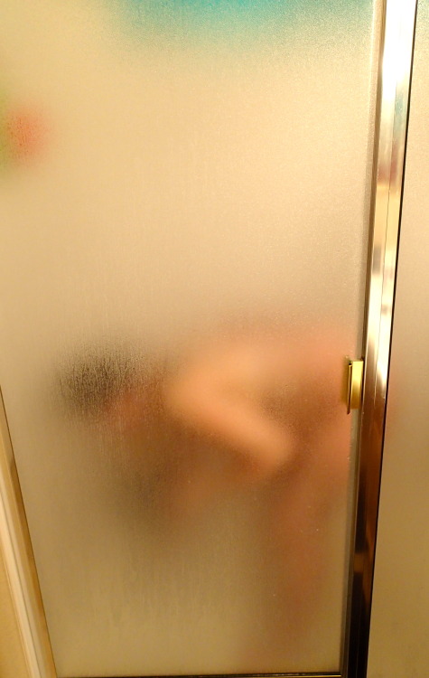 I do wish we had clear shower doors.