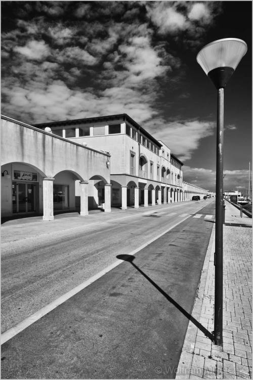 Ostia Lido, Roma. Quartiere &ldquo;Porto Turistico&rdquo;. Foto: ©Wolfram Mikuteit 