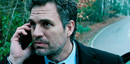 helicarrier: Mark Ruffalo as Dylan Rhodes in Now You See Me 2.