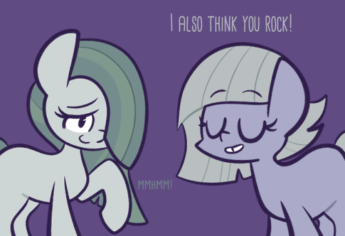 support-ponies:Pinkie, Maud, Limestone and Marble all think you rock! Help Support the Blog :) 