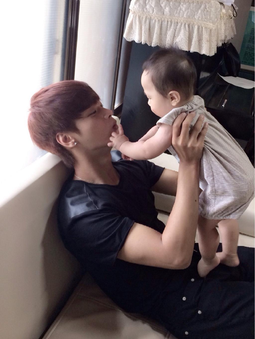 chakawaii:  CHA_NNNNN:  씩씩한 우리 영은이.. 벌써 보고 싶네…^^  