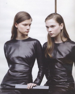 r0slyakova:  Kasia Struss & Irina Kulikova