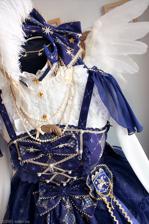 nokecha:  Crystal Dream Carnival Pegasus OutfitWhen I heard that Angelic Pretty was going to be at the Hellocon Teaparty 2015 I started planning this outfit. The theme of the teaparty was Fairytale Theatre so I decided to go with the pegasus theme as