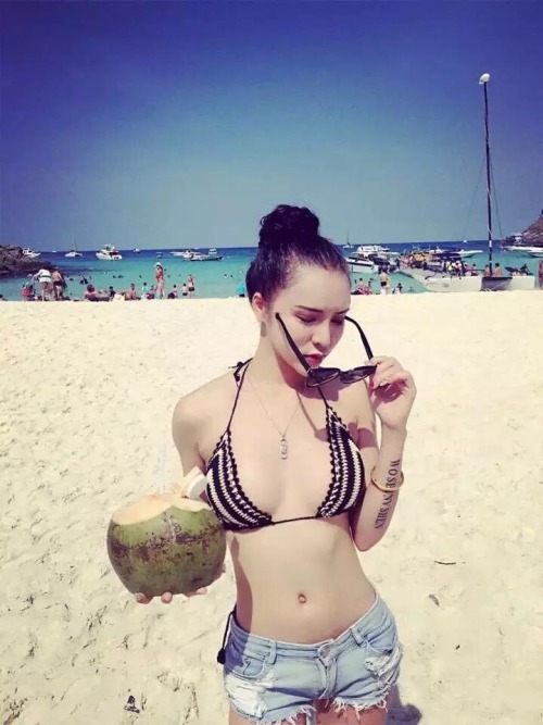 jcstud: More pictures of Na from Phuket Thailand