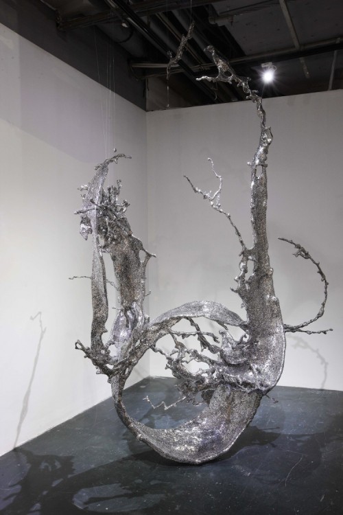 myampgoesto11: Metal sculptures by Zheng Lu