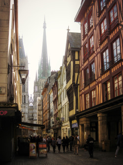 ambermaitrejean:  Rouen, France. Photo by Amber Maitrejean Coming up on my blog, a little tour of the historic city centre of Rouen, and just a taste of what this magnificent city has to offer. We’ll look at architecture: the wonderful half-timbered