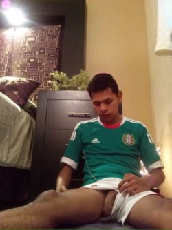 gaytijuanamx:  ¡¡ VAMOS MEXICO !!