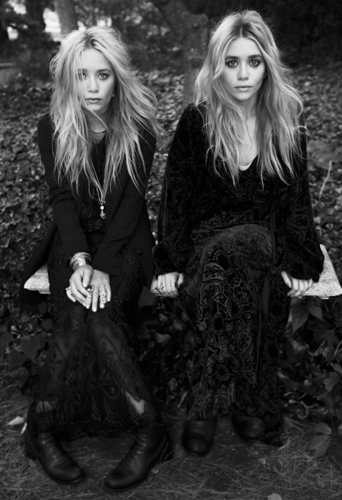 Happy Birthday to the most stylish girls on the planet, Mary-kate and Ashley.