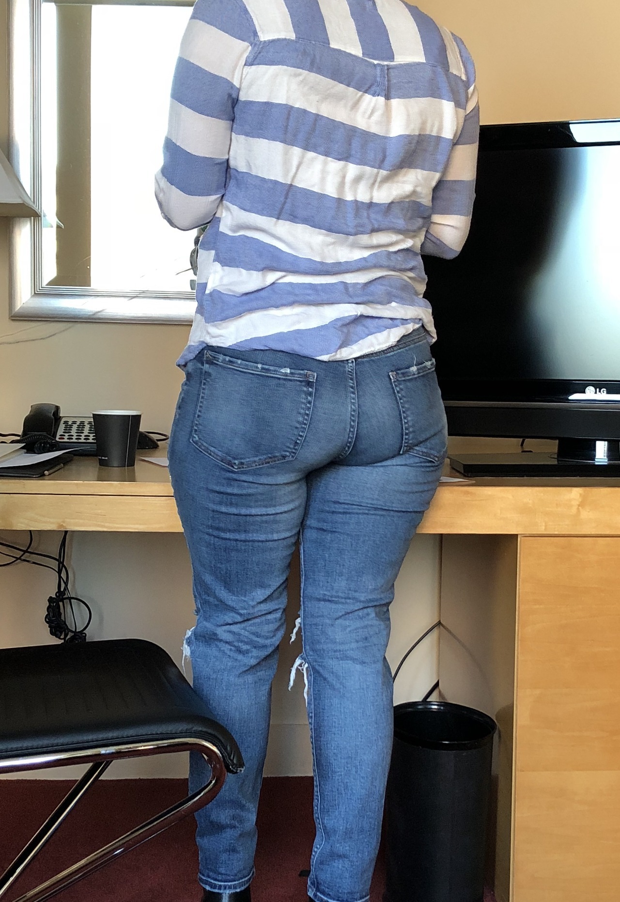 moodxxl:  cookiewasdeleted:  Heading out for the day, can you tell she’s padded?