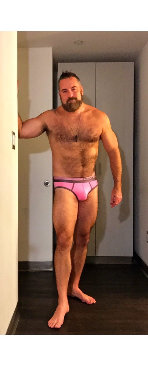 over40notdead:On Wednesday’s we wear pink. @baskitwear