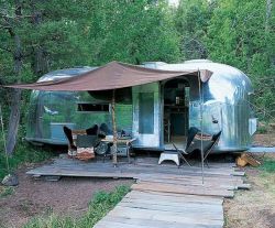 vintage-trailer: Airstream camping
