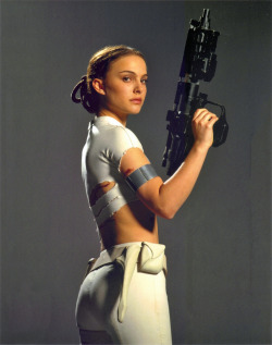  Chicheroines:  Natalie Portman As Padmé Amidala From Star Wars.  