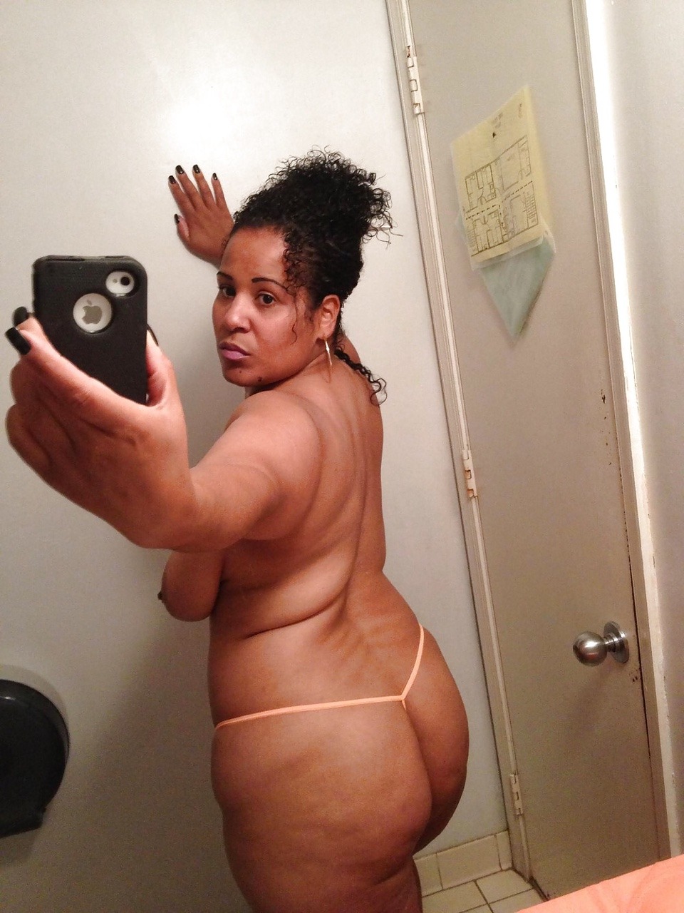 modjunie:  CHEERLEADER 4 ROMEY ROMEZ GURLZ THOTDRAFTPIX