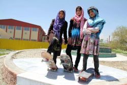 footybedsheets:  &ldquo;40% of Afghanistan’s skateboarders are female.100 % of those are tough as nails. &rdquo; Source: @Skateistan 