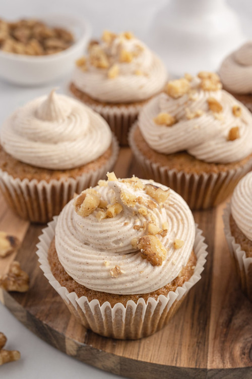 sweetoothgirl:  Carrot Cake Cupcakes with Cream Cheese Frosting