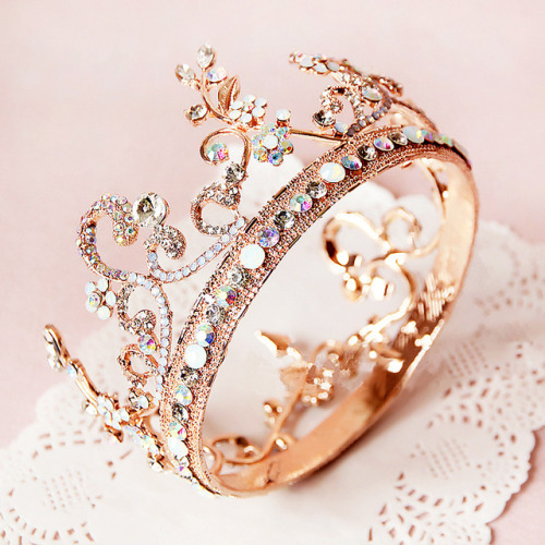 inkxlenses:Rose Gold Crystal Bridal Tiara | © Dower me